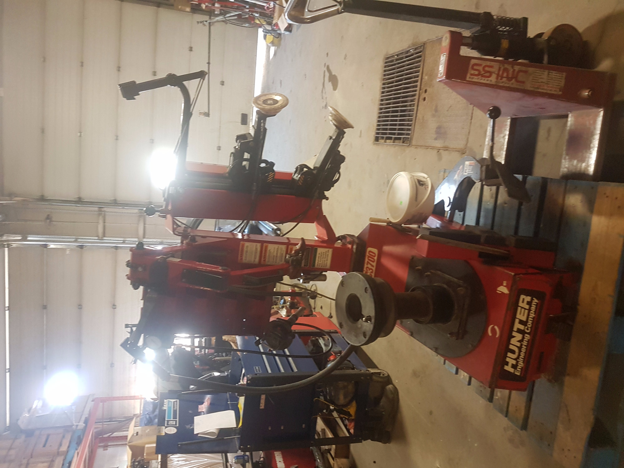 USED Hunter TCX3700 Tire Changer